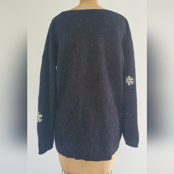 Project crew neck cashmere sweater, size L, black with white snow flakes - Picture 3 of 6